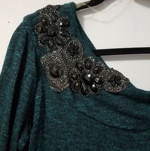 💰 Studio Y teal green knit asymmetric top, M
